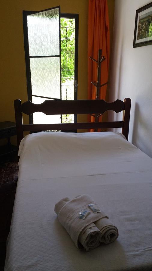 Hotel Madrid 门德斯 外观 照片